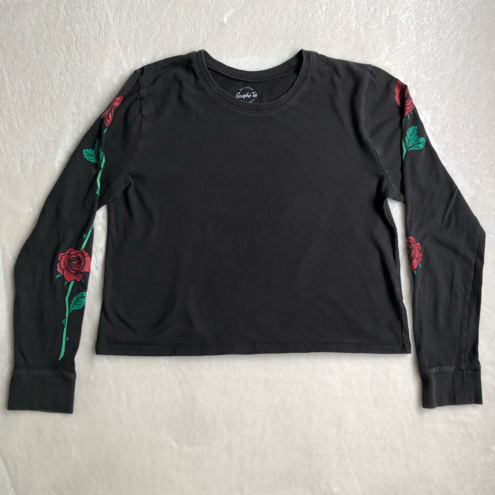 Hollister Cropped Long Sleeve Tee